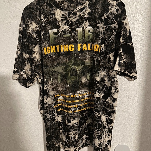F-16 Fighting Falcon Mens T-shirt Size XL - Picture 2 of 4